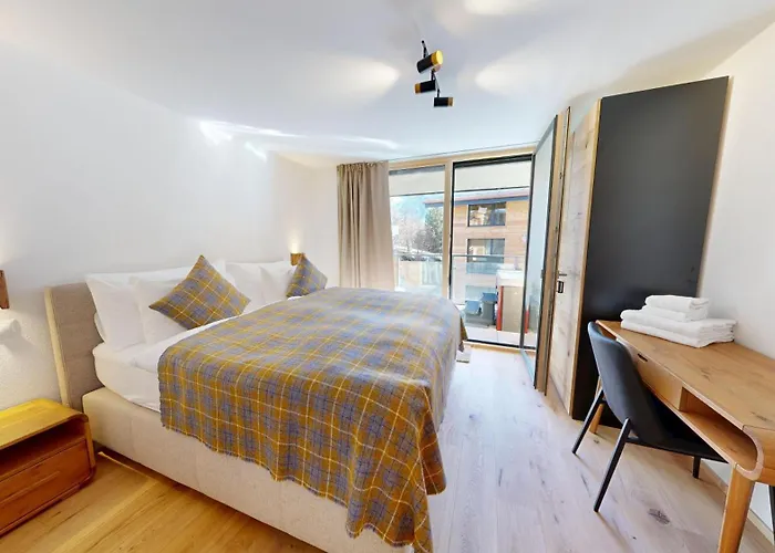 Alphubel Peak شقة