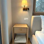 Alphubel Peak Apartment